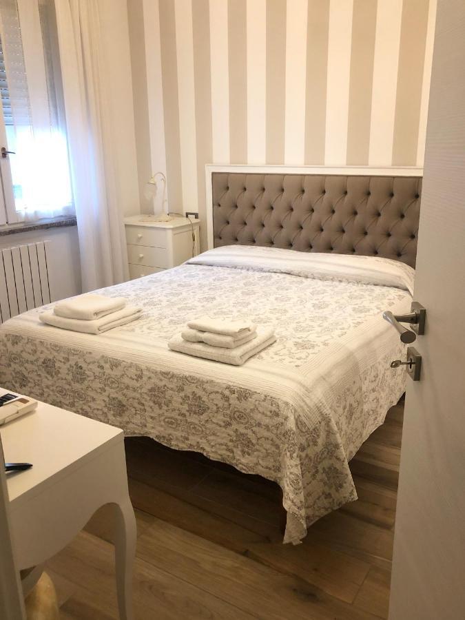 La Rosa Bianca Bed and Breakfast Rozzano Εξωτερικό φωτογραφία