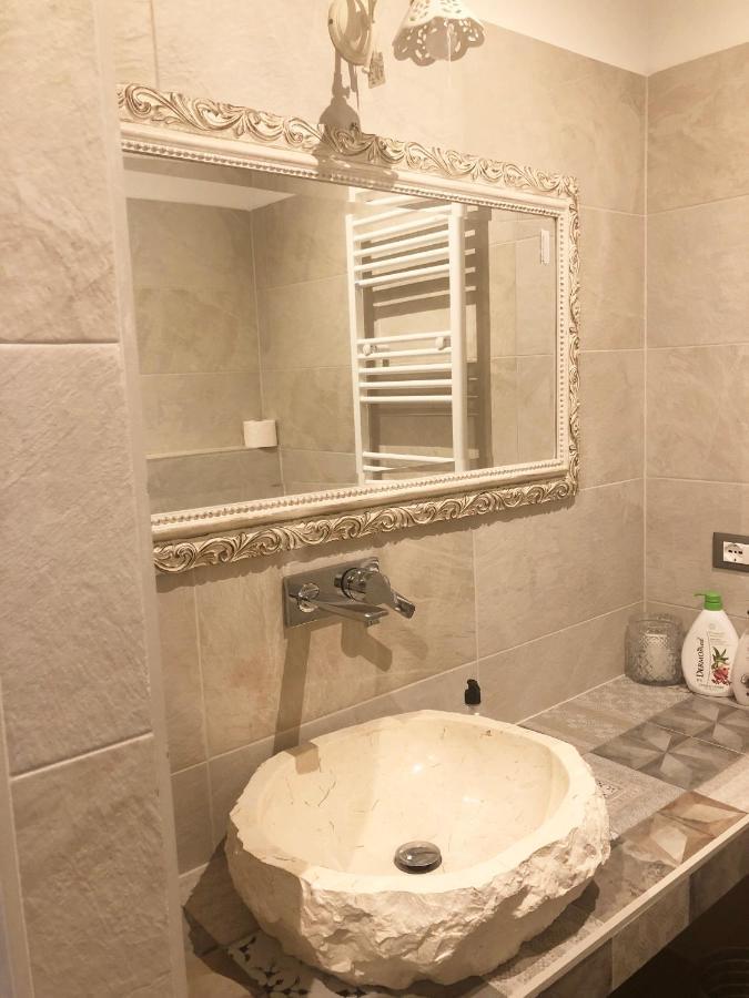 La Rosa Bianca Bed and Breakfast Rozzano Εξωτερικό φωτογραφία
